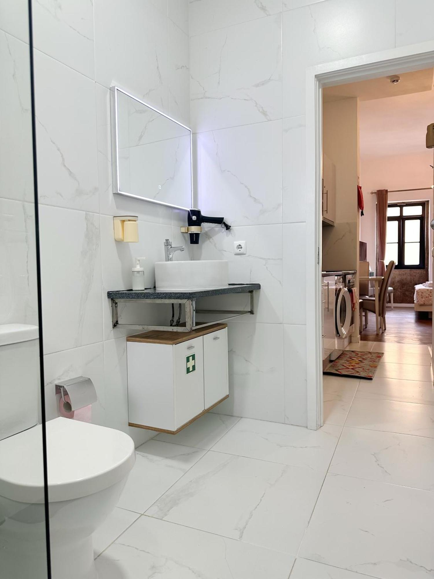 Central Cozy Stay 2 Ac Near Metro بورتو المظهر الخارجي الصورة