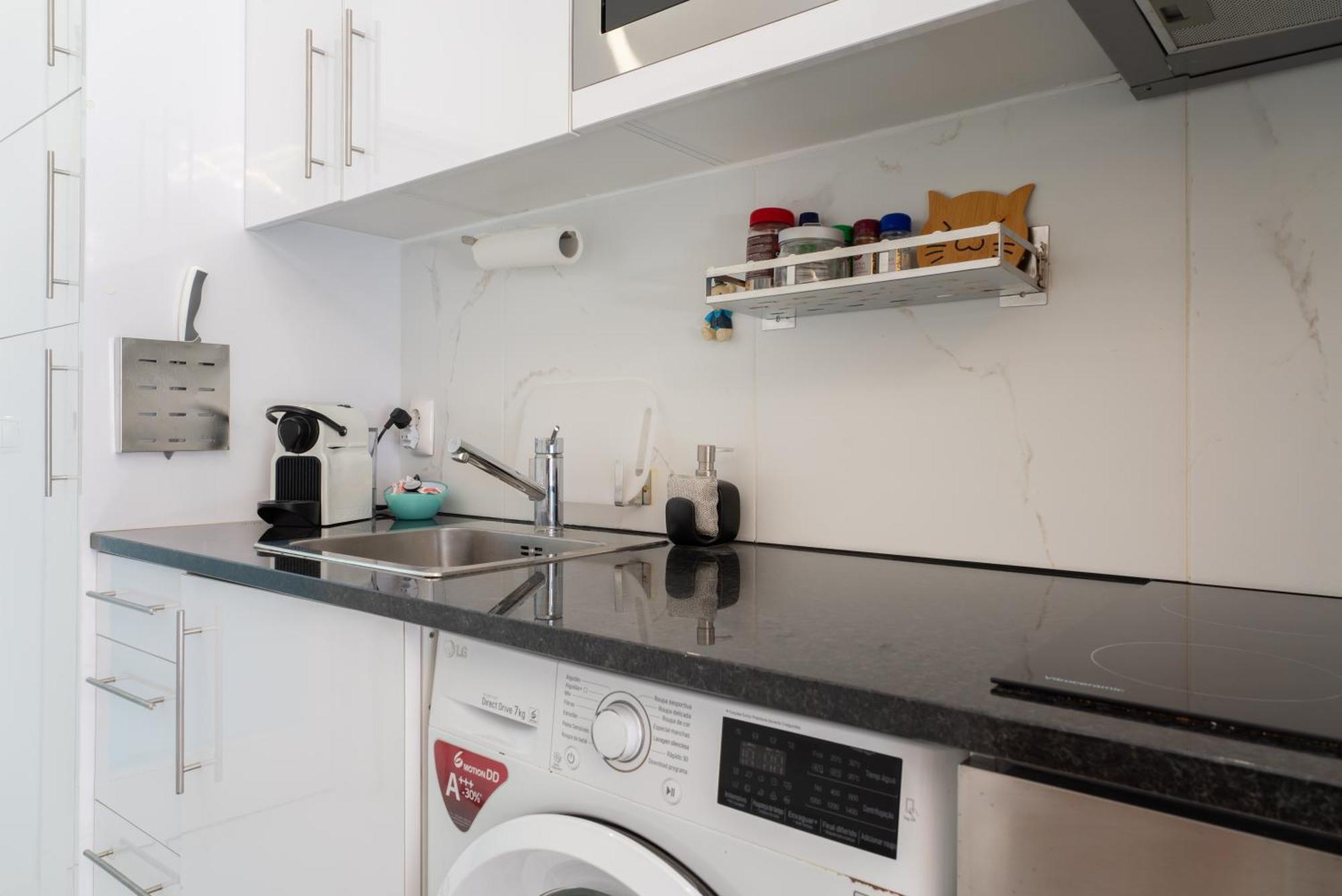 Central Cozy Stay 2 Ac Near Metro بورتو المظهر الخارجي الصورة